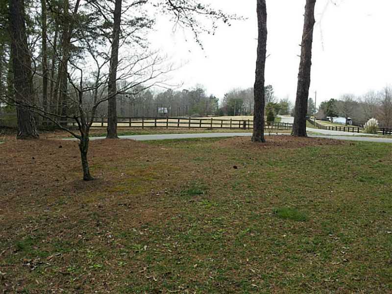 2351 Bryant Rd, Jasper, GA 30143 photo 4