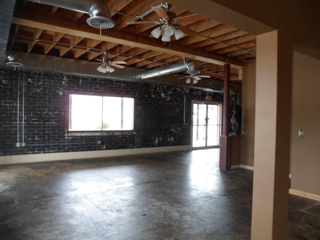 99 Railroad St W, Toccoa, GA 30577 photo 9