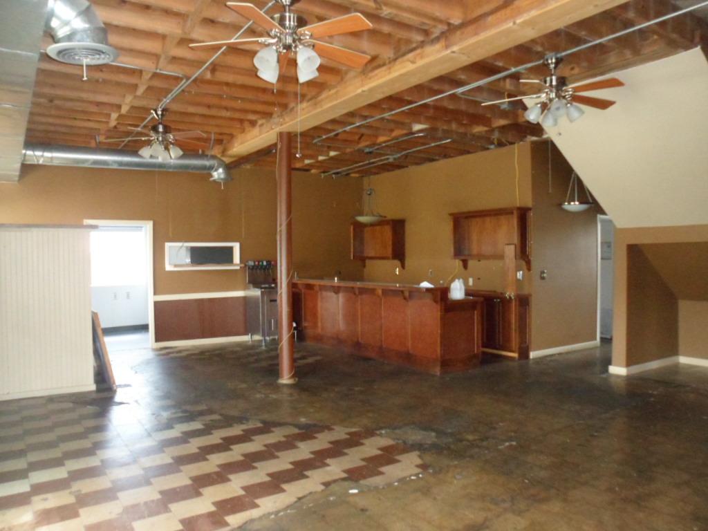 99 Railroad St W, Toccoa, GA 30577 photo 6