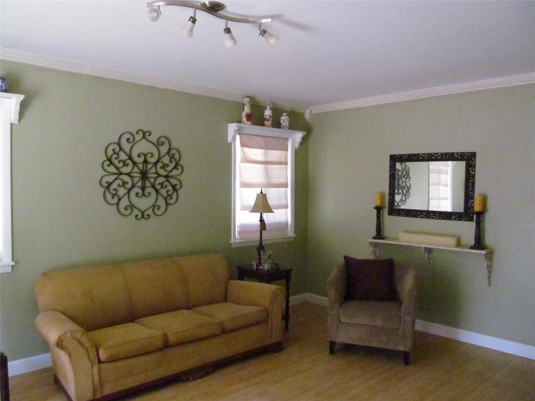 723 Cherokee, Lagrange, GA 30240 photo 6