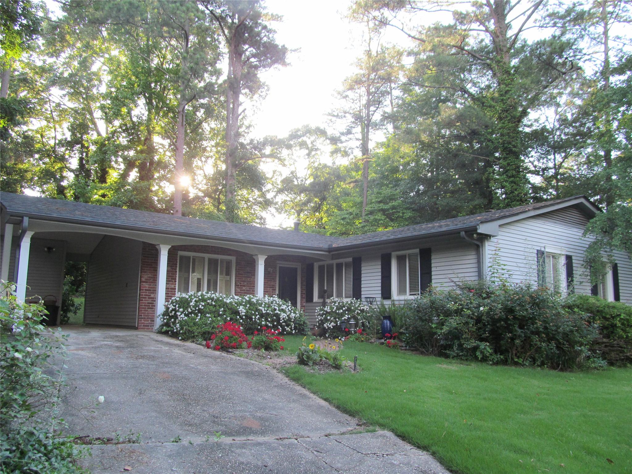 723 Cherokee, Lagrange, GA 30240 photo 1