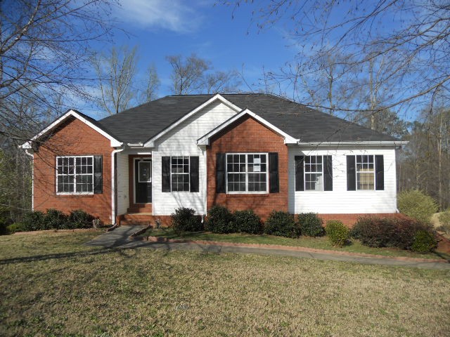 240 Forest Brook Dr, Covington, GA 30016 photo 1