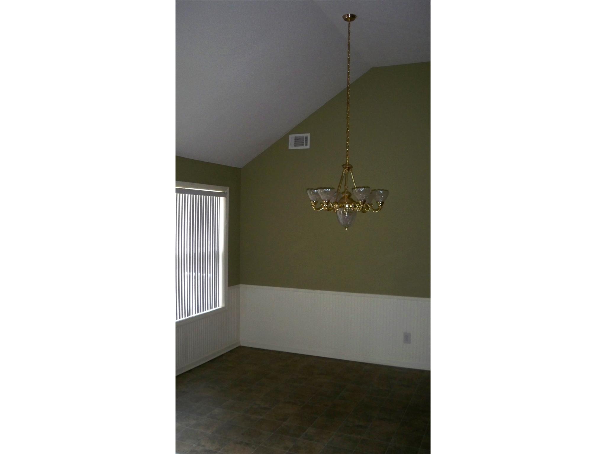 400 Chambers Rd, Commerce, GA 30529 photo 8