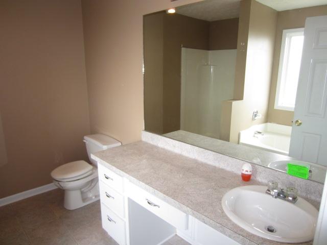 55 Wade St, Winder, GA 30680 photo 11