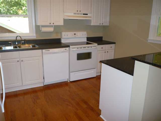 2945 Seagull Dr, Duluth, GA 30096 photo 5