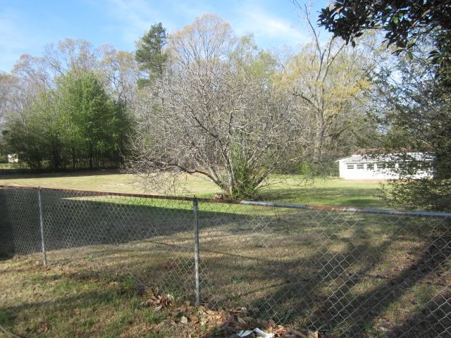 119 Lakecrest Dr, Lagrange, GA 30240 photo 5