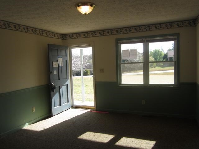 119 Lakecrest Dr, Lagrange, GA 30240 photo 11
