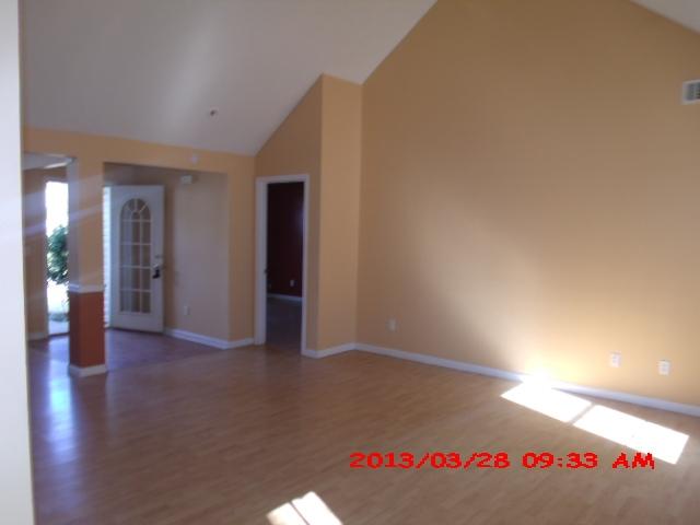 168 Goldleaf Dr, Hampton, GA 30228 photo 4