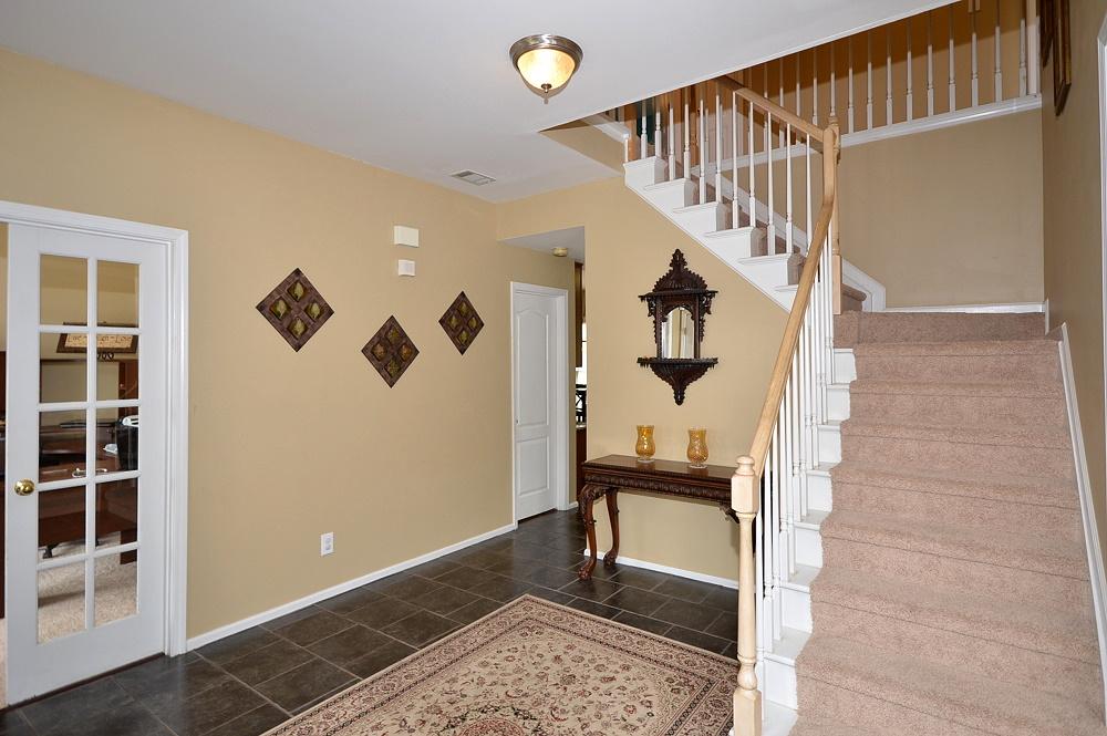 220 Saint Devon Xing, Duluth, GA 30097 photo 2