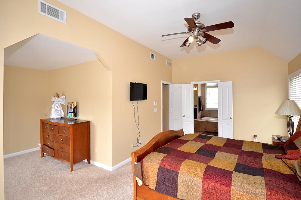220 Saint Devon Xing, Duluth, GA 30097 photo 13