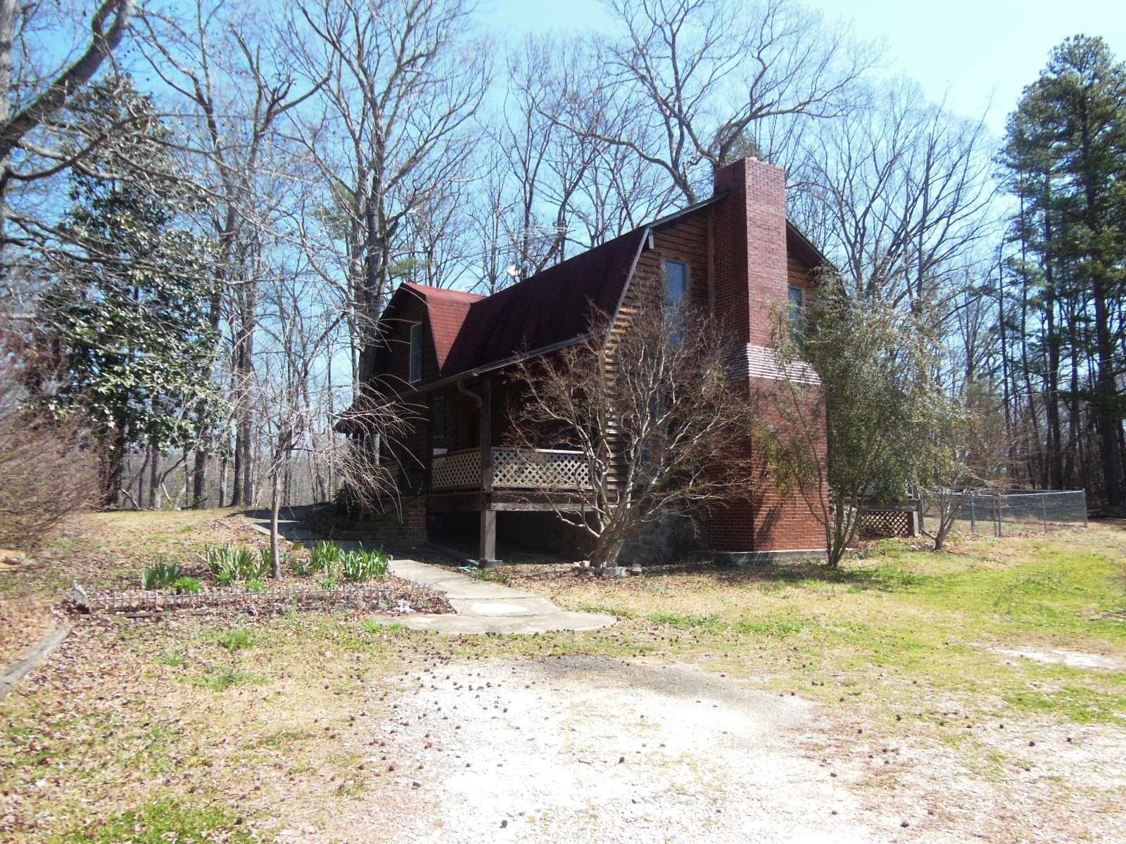 369 Shady Ln, Toccoa, GA 30577 photo 1