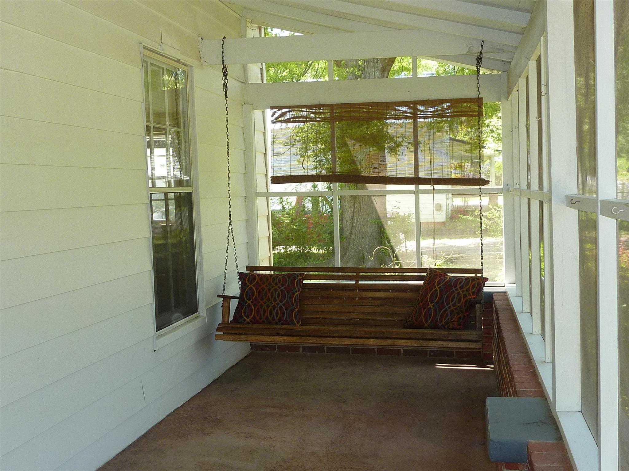 7 Love St, Cave Spring, GA 30124 photo 2