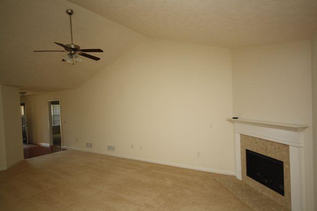 309 Victory Cir, Commerce, GA 30529 photo 6