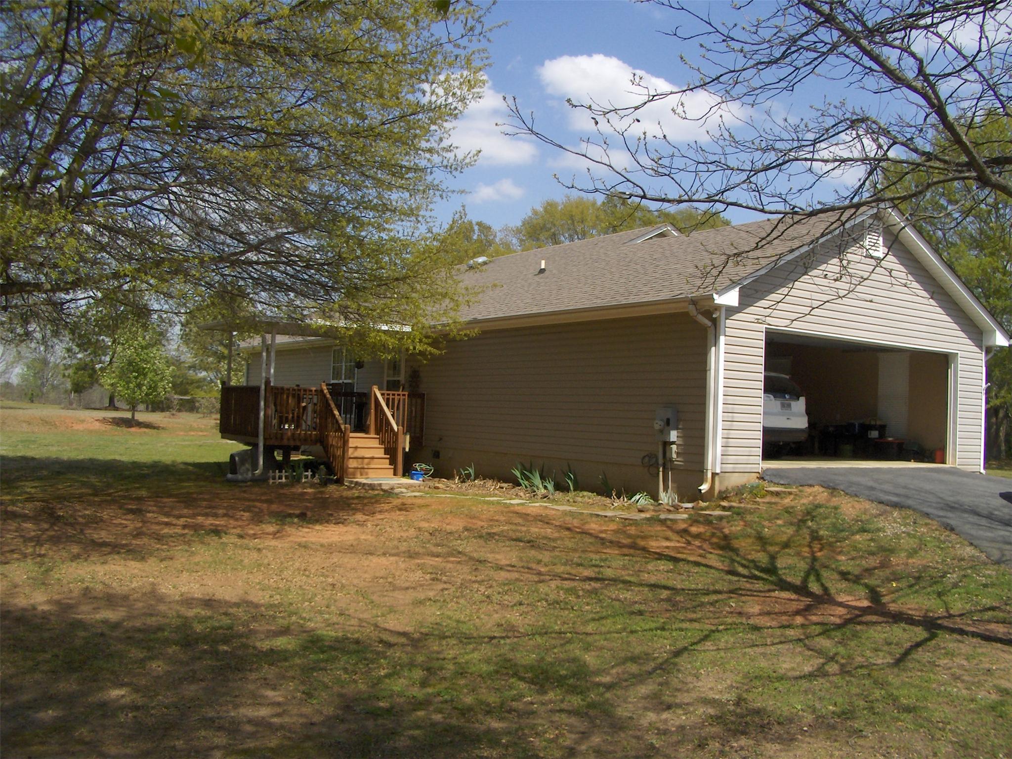 976 Bethlehem Rd, Winder, GA 30680 photo 5