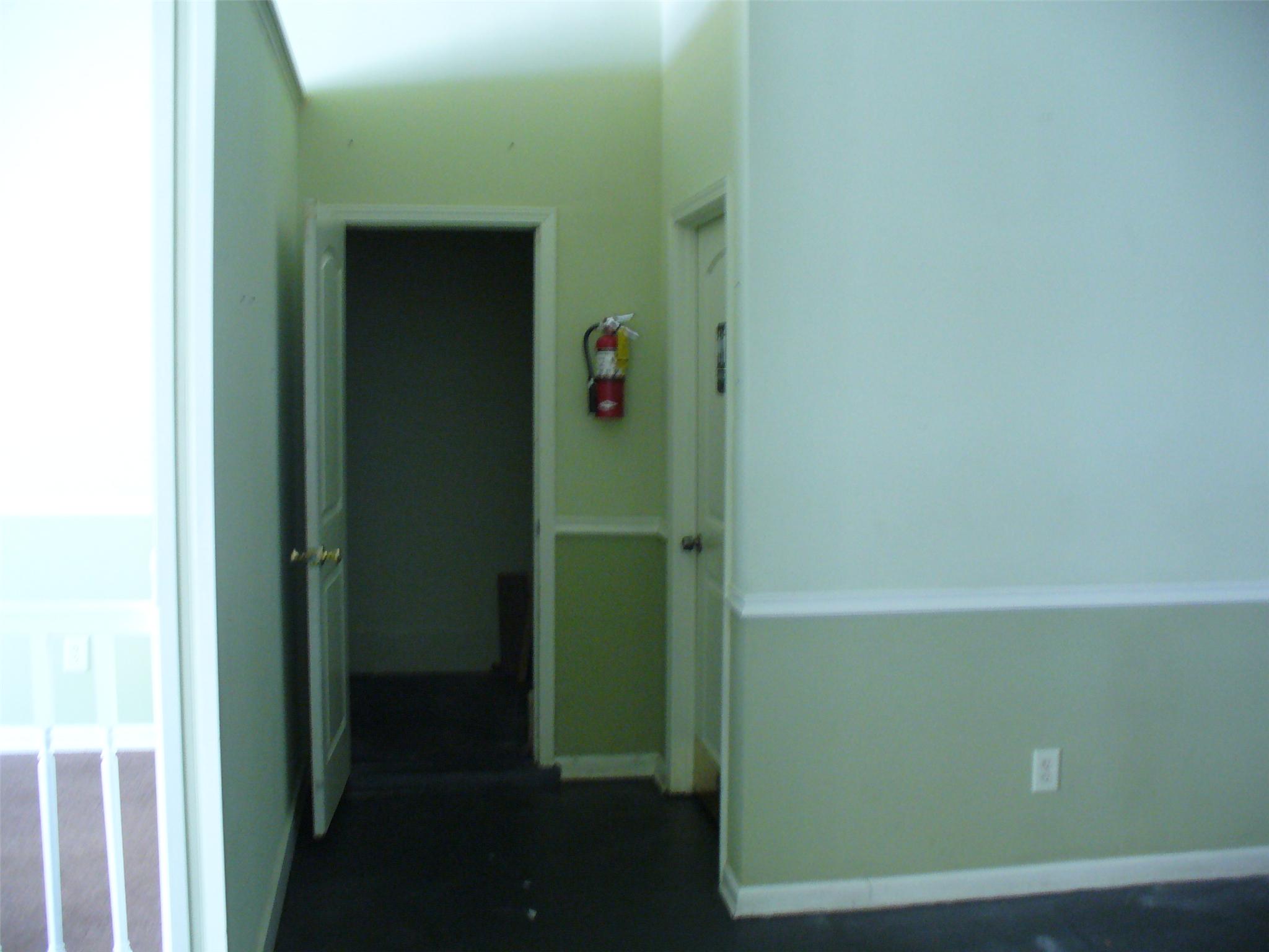 64 N Broad St, Winder, GA 30680 photo 12