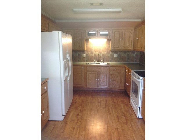 222 Jack Maddox Bridge Rd, Jackson, GA 30233 photo 2