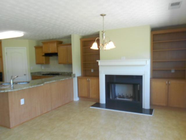 205 Glen Echo Dr, Covington, GA 30016 photo 5