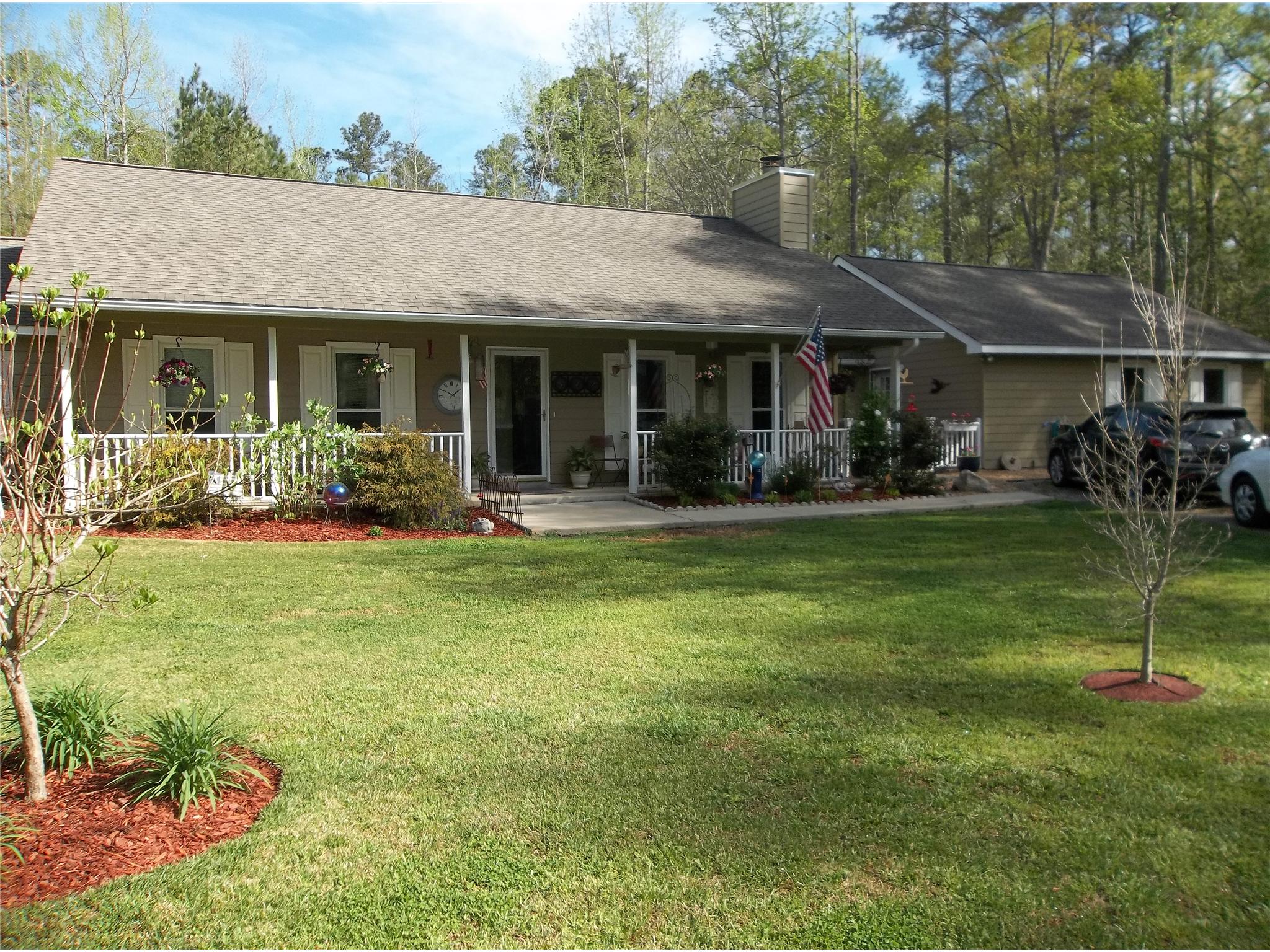 270 Waterview Dr, Lagrange, GA 30240 photo 1