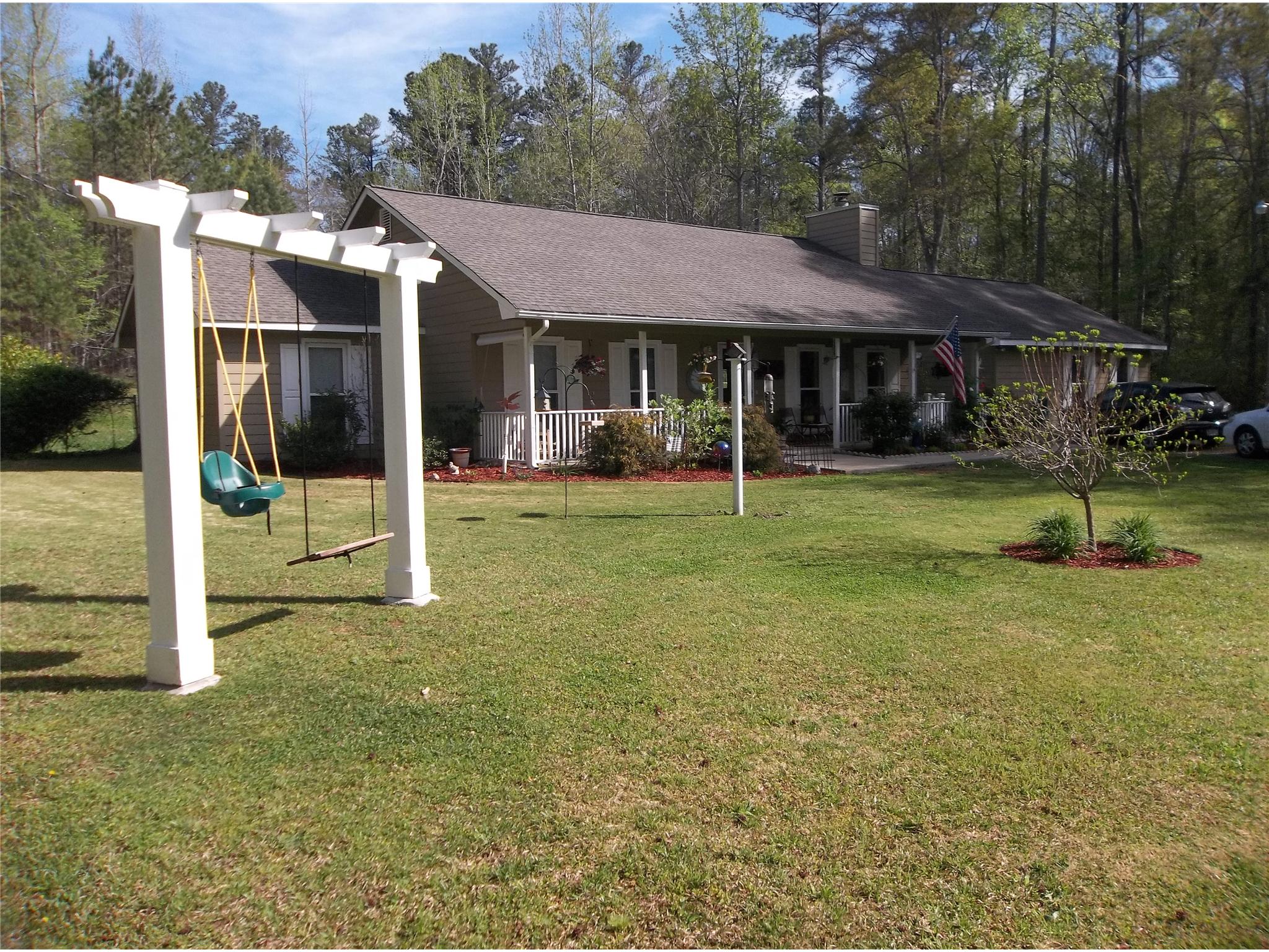 270 Waterview Dr, Lagrange, GA 30240 photo 2
