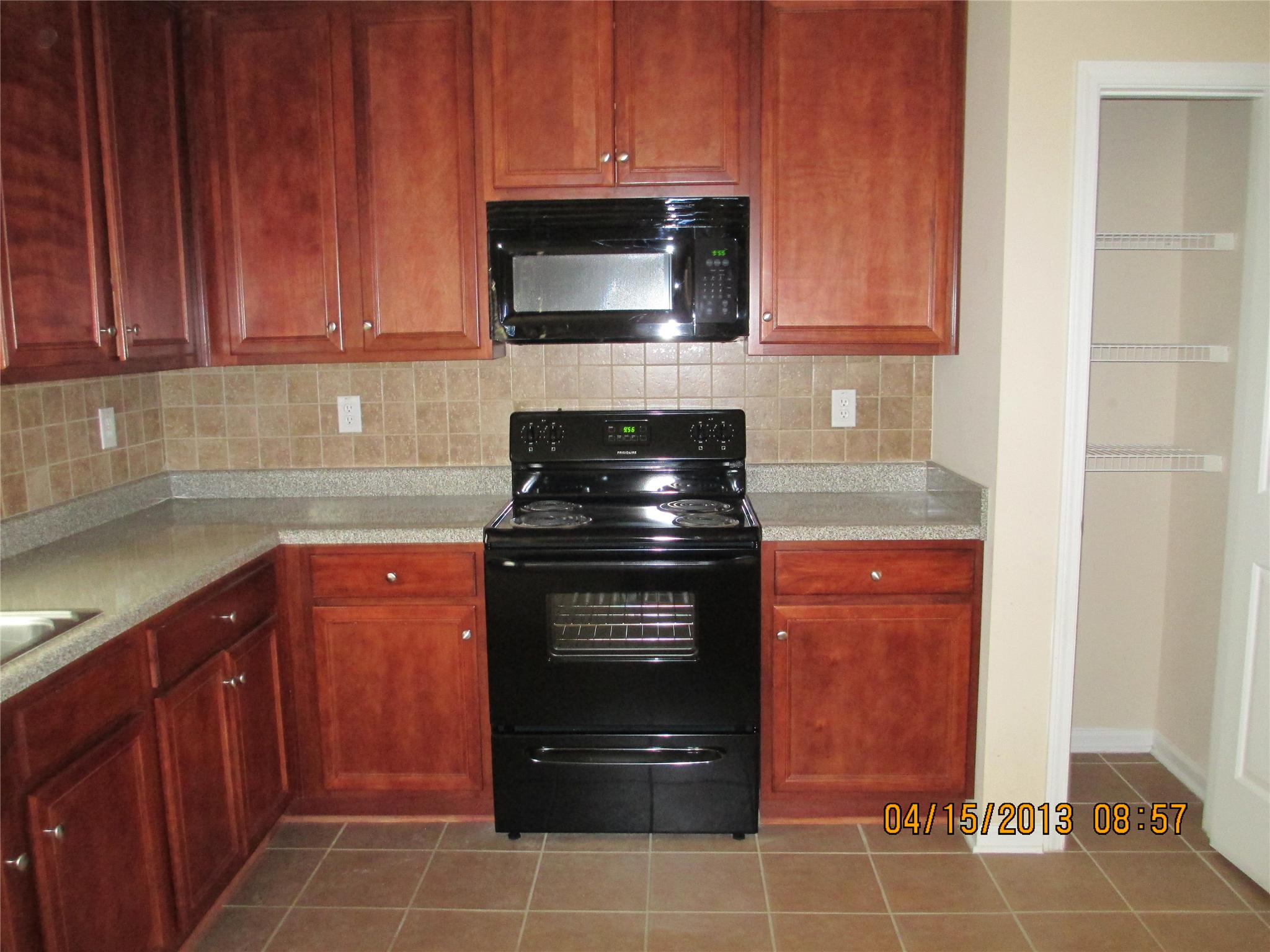 318 Stone Crest Pl, Lagrange, GA 30240 photo 2