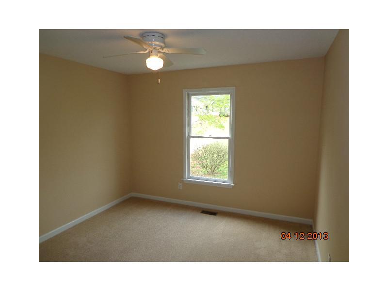 16 Farmbrook Dr, Cartersville, GA 30120 photo 13