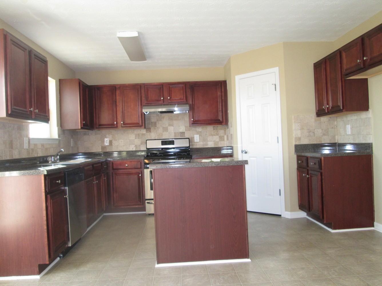 401 Pernell Dr, Hampton, GA 30228 photo 9