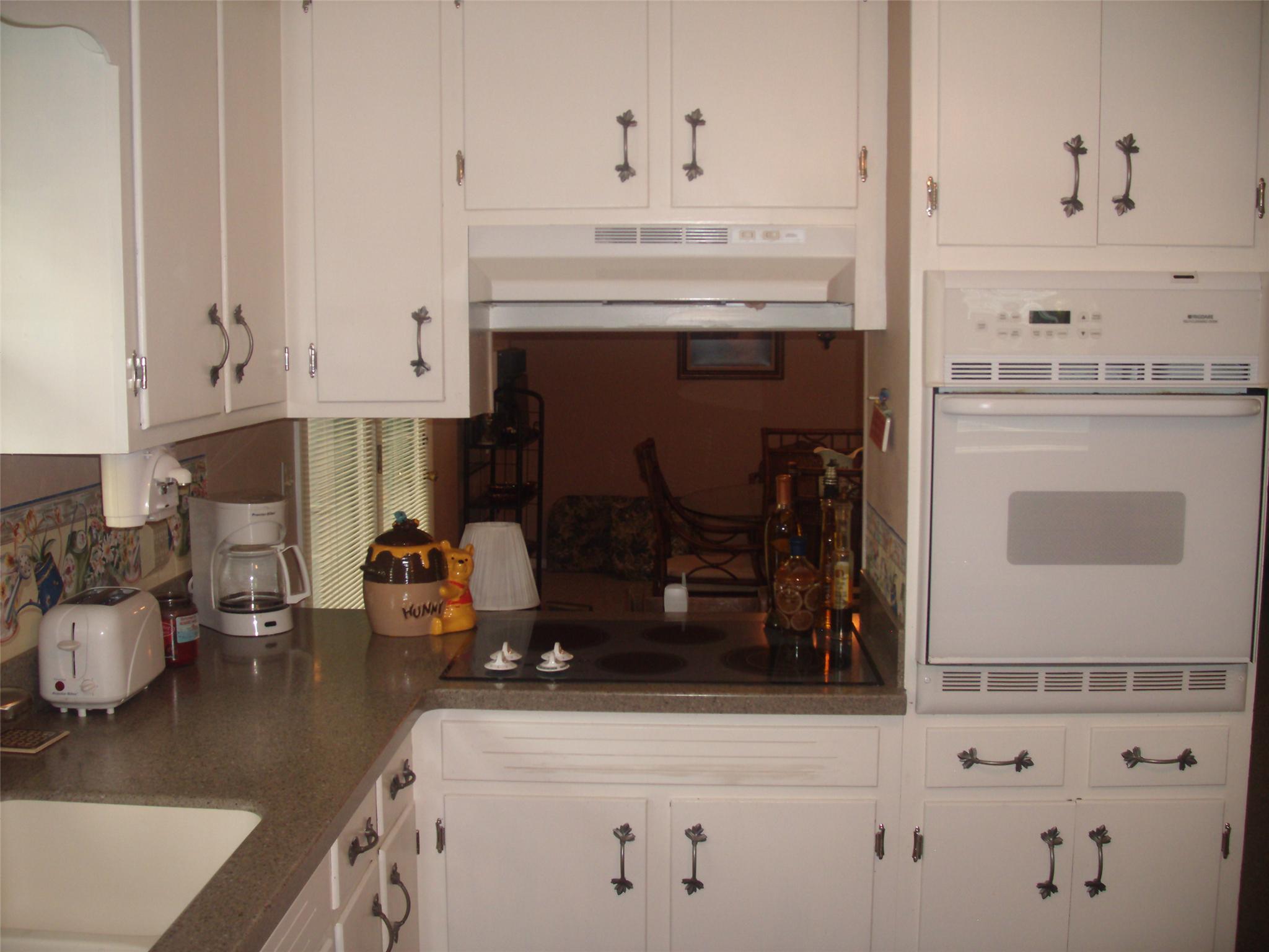 341 Valley Dr, Cornelia, GA 30531 photo 6