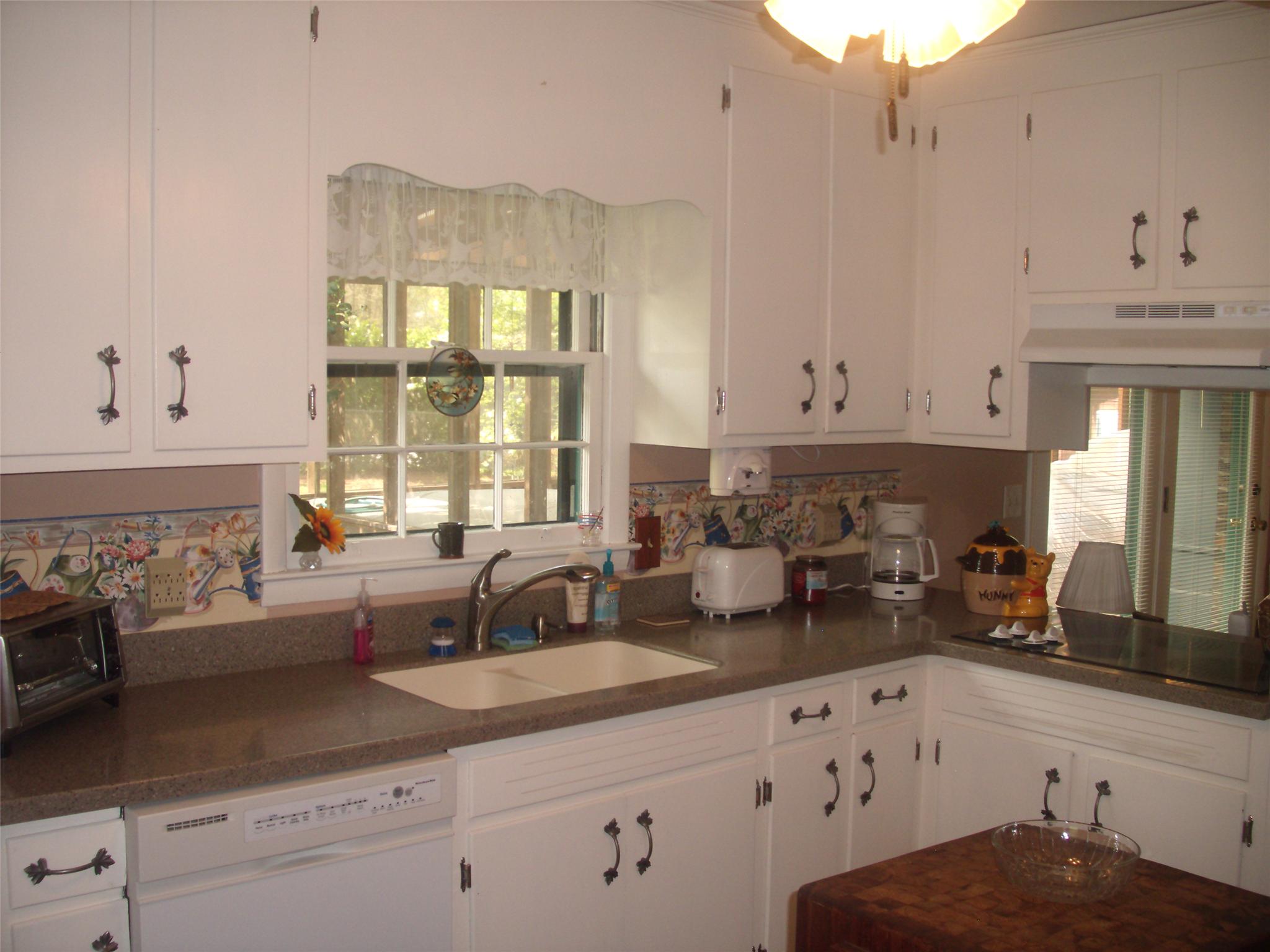 341 Valley Dr, Cornelia, GA 30531 photo 5