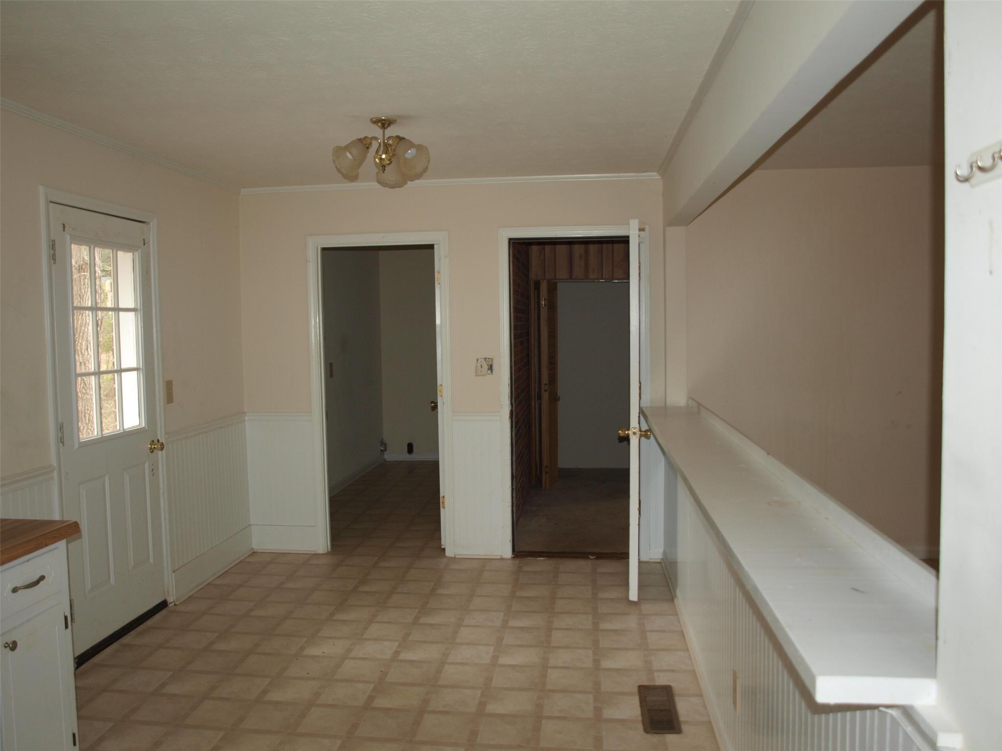 254 First St, Statham, GA 30666 photo 8