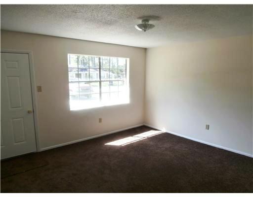 136 Melrose Pl, Rincon, GA 31326 photo 4
