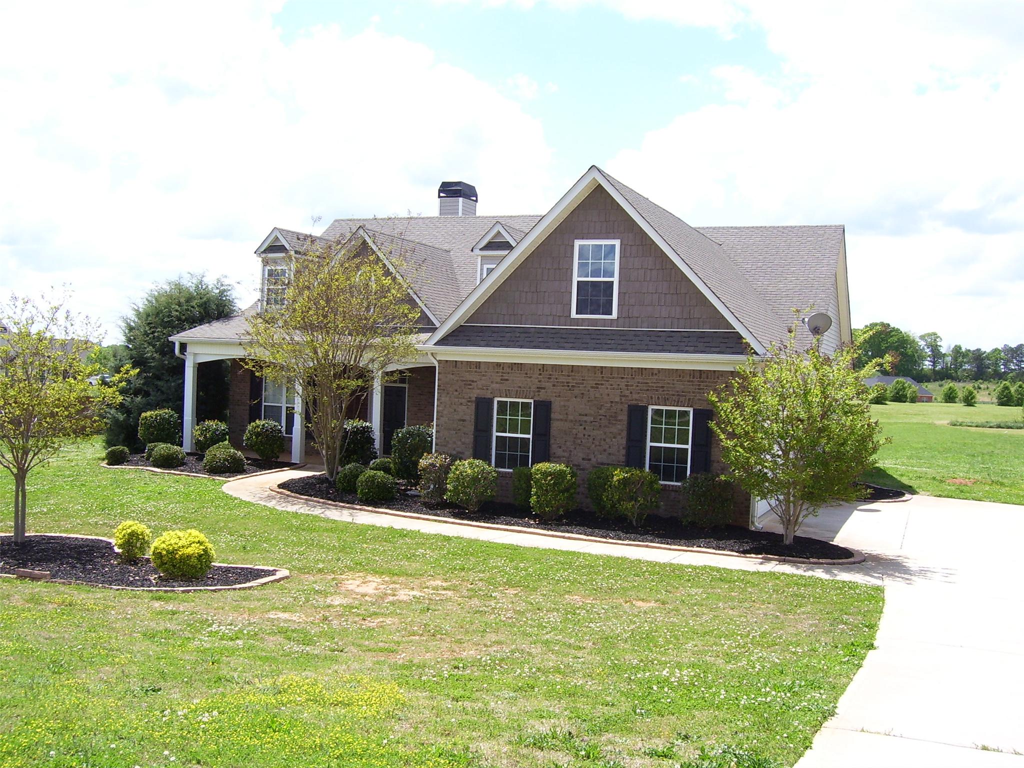 81 Austin Dr, Williamson, GA 30292 photo 3