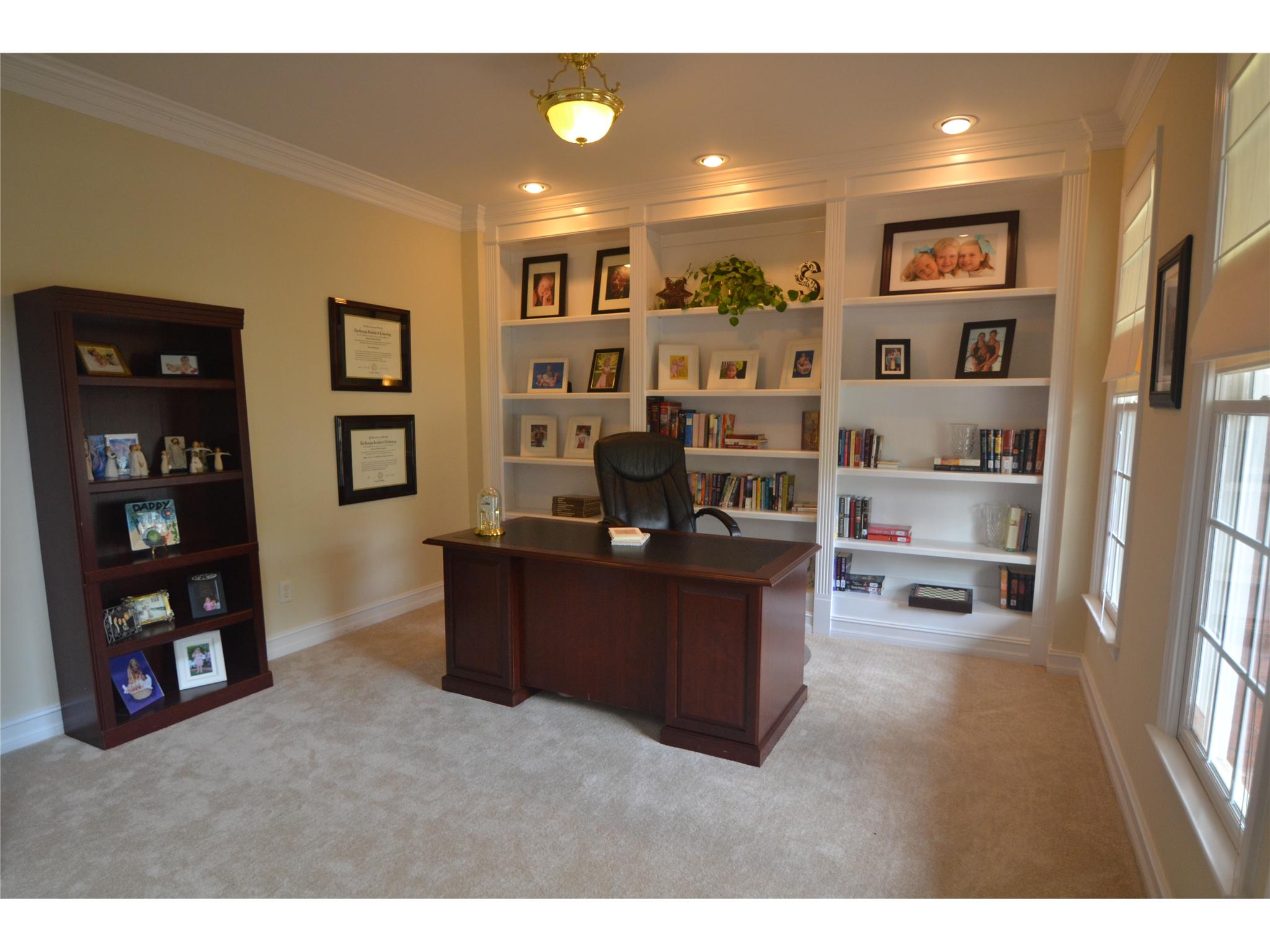 430 River Mist Dr, Suwanee, GA 30024 photo 2