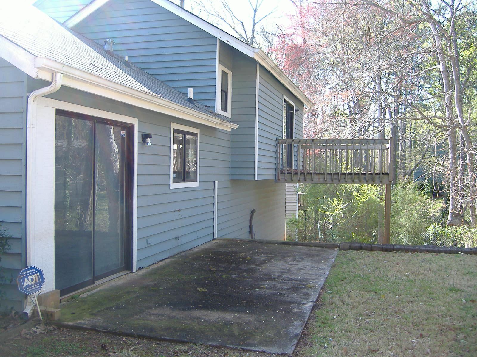 3834 Springleaf Ct, Stone Mountain, GA 30083 photo 2