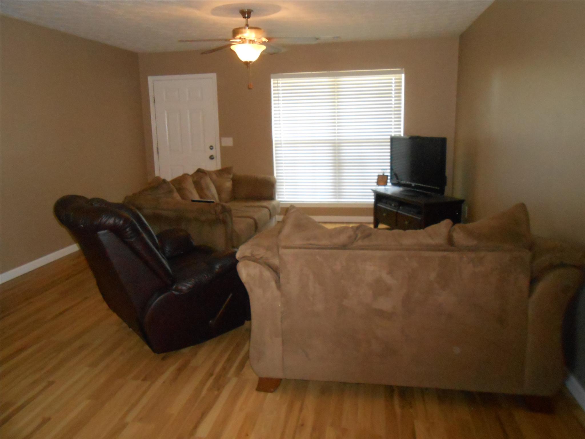 102 Olivia, Lagrange, GA 30241 photo 9