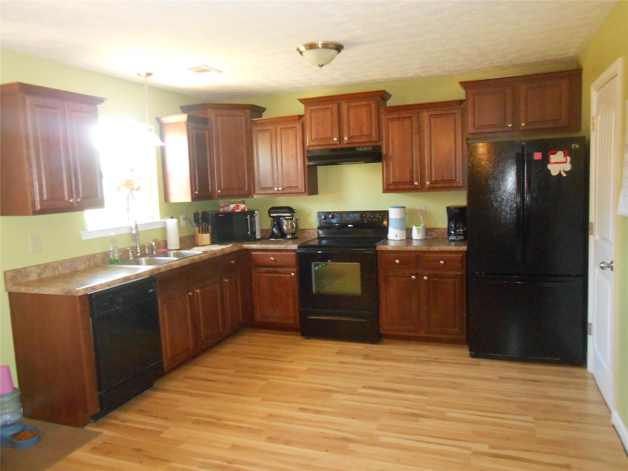 102 Olivia, Lagrange, GA 30241 photo 8