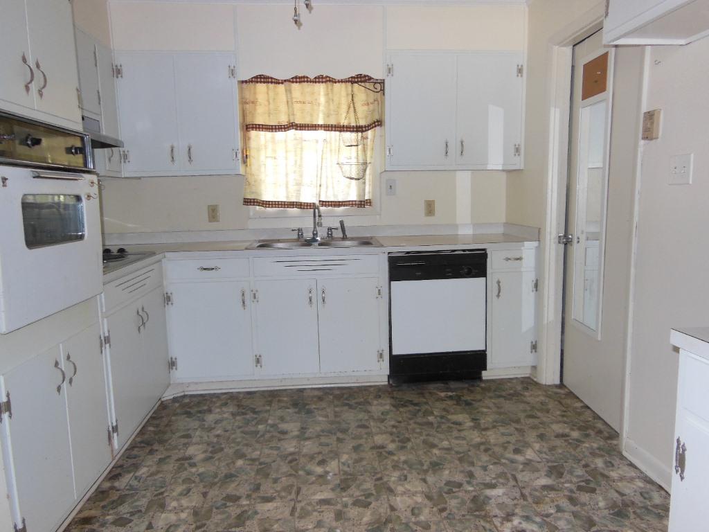 359 Cedar Ln, Toccoa, GA 30577 photo 6