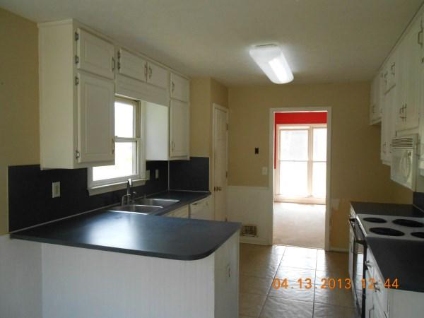 3490 Harfield Dr, Bethlehem, GA 30620 photo 3