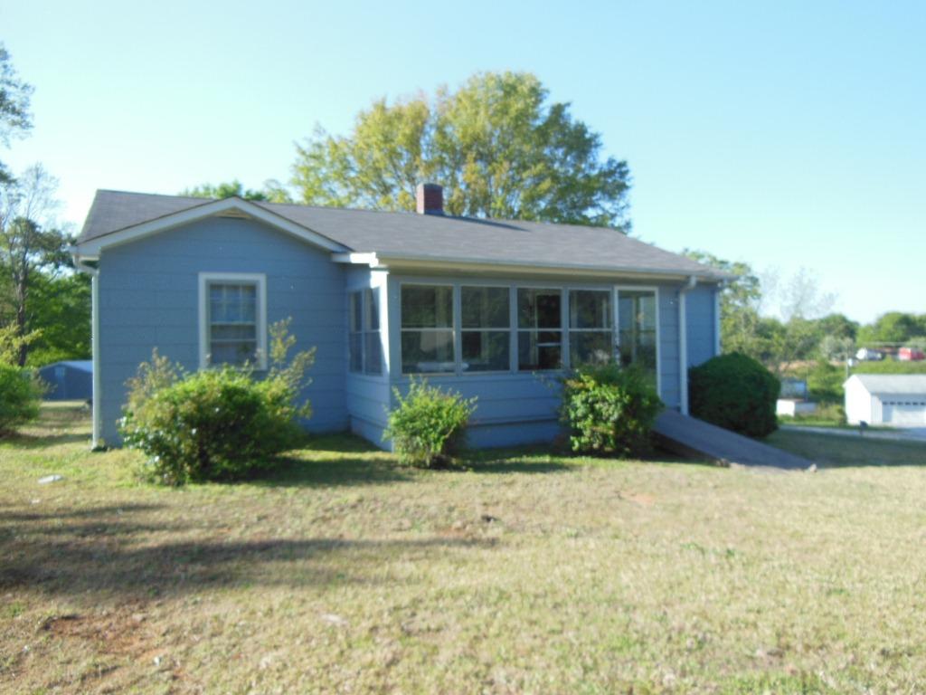 58 Hillside Dr, Toccoa, GA 30577 photo 1