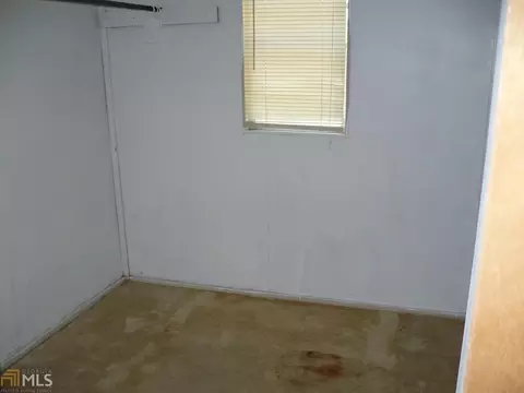 206 E Sears St, Valley, AL 36854 photo 7