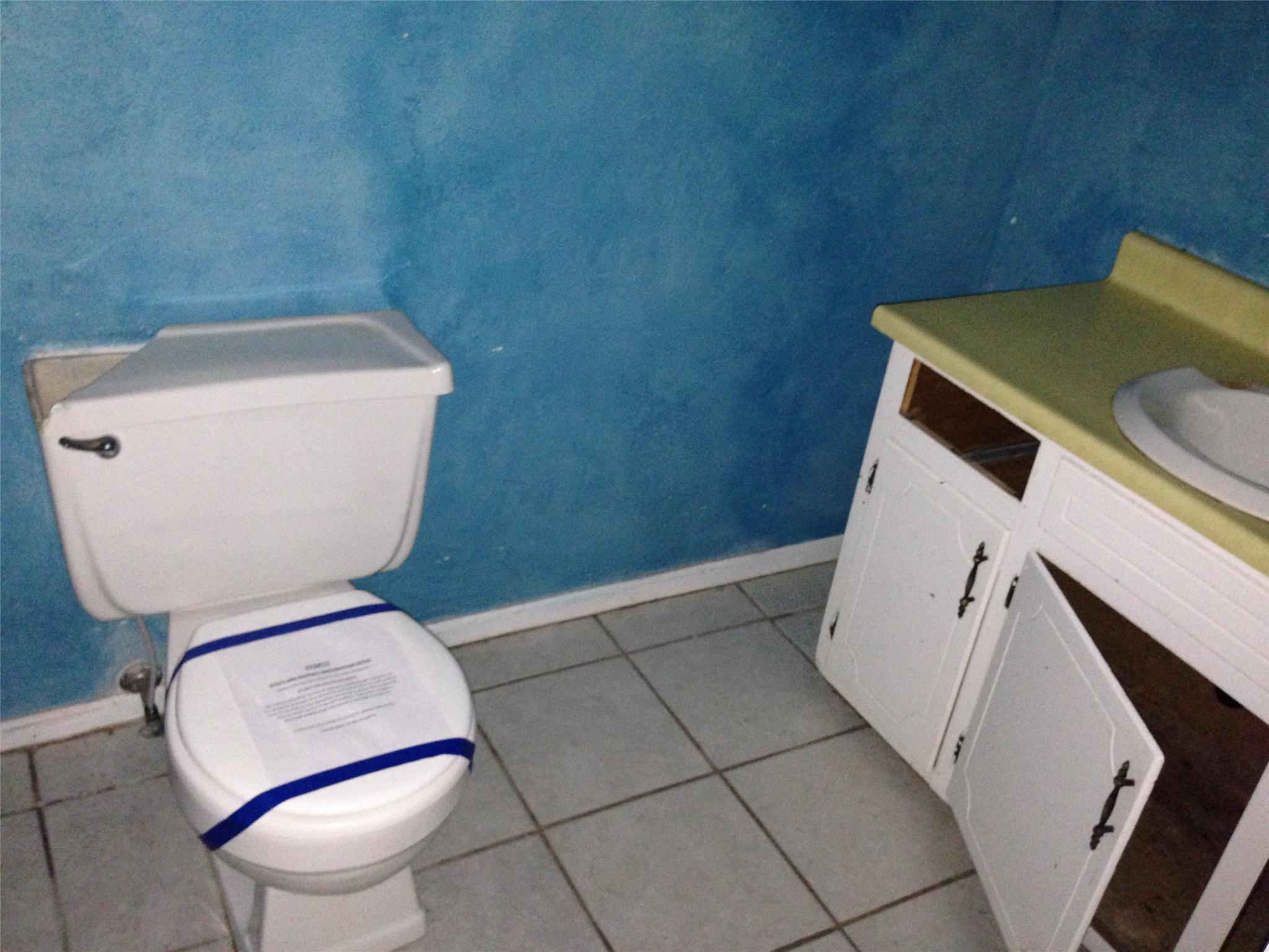365 E Wright St, Winder, GA 30680 photo 11