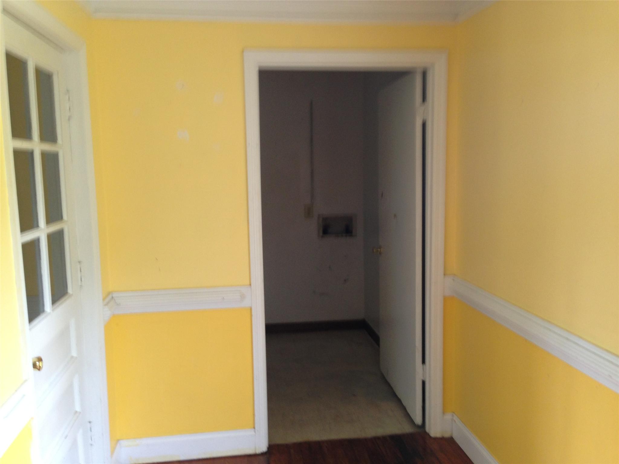 365 E Wright St, Winder, GA 30680 photo 8