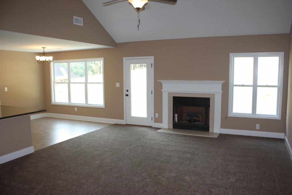 506 Tradition Pl, Lagrange, GA 30240 photo 2