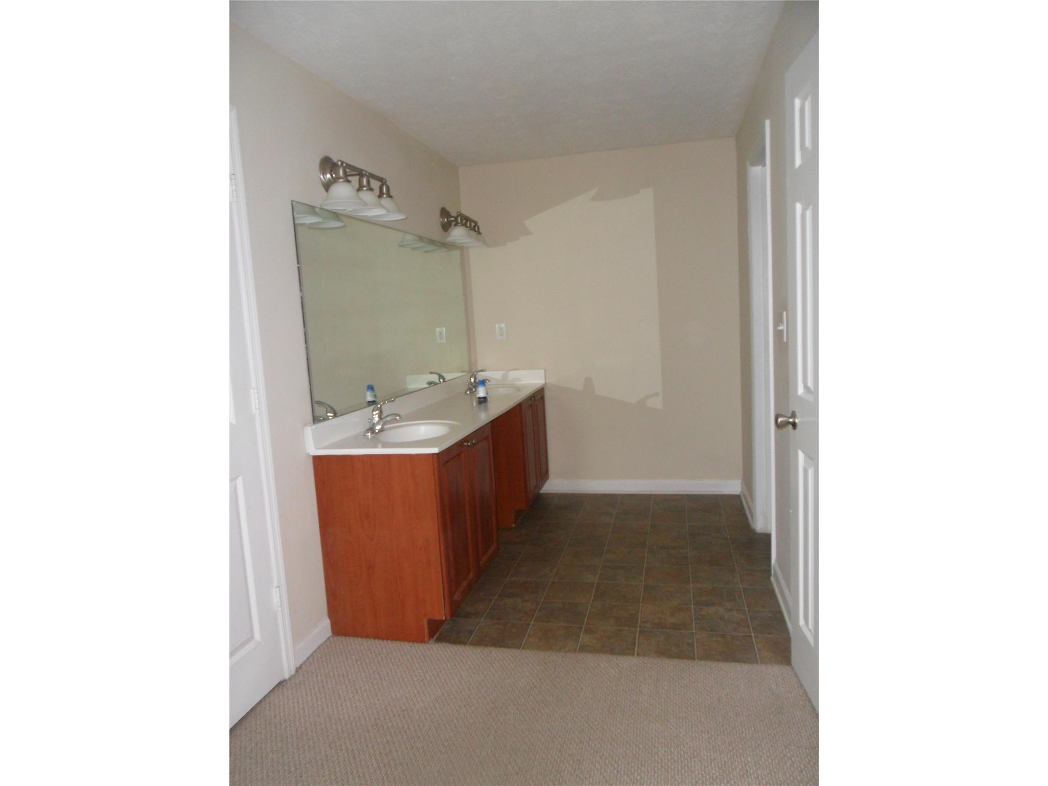 230 Brittany Ct, Duluth, GA 30096 photo 10