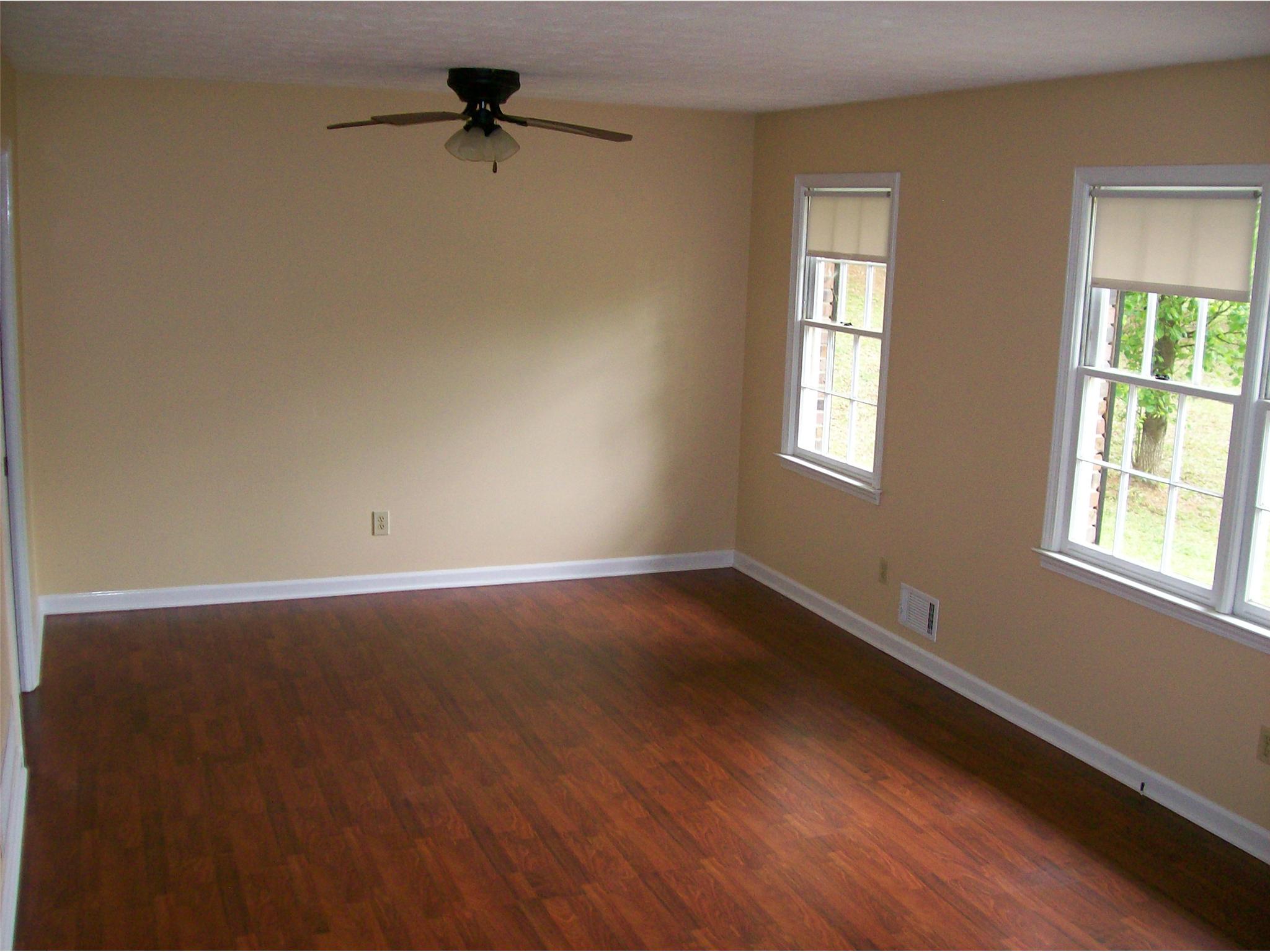 8765 Daer Water Dr, Winston, GA 30187 photo 2