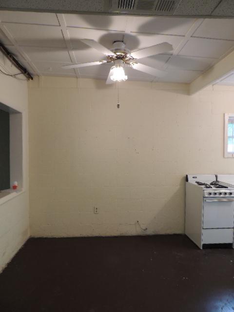 275 Mayo Rd, Covington, GA 30014 photo 4