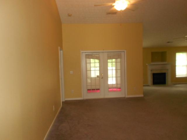 105 Saddlebrook Dr, Covington, GA 30016 photo 3