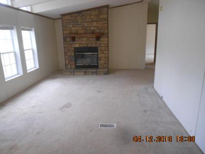 177 Hughes Rd, Toccoa, GA 30577 photo 2