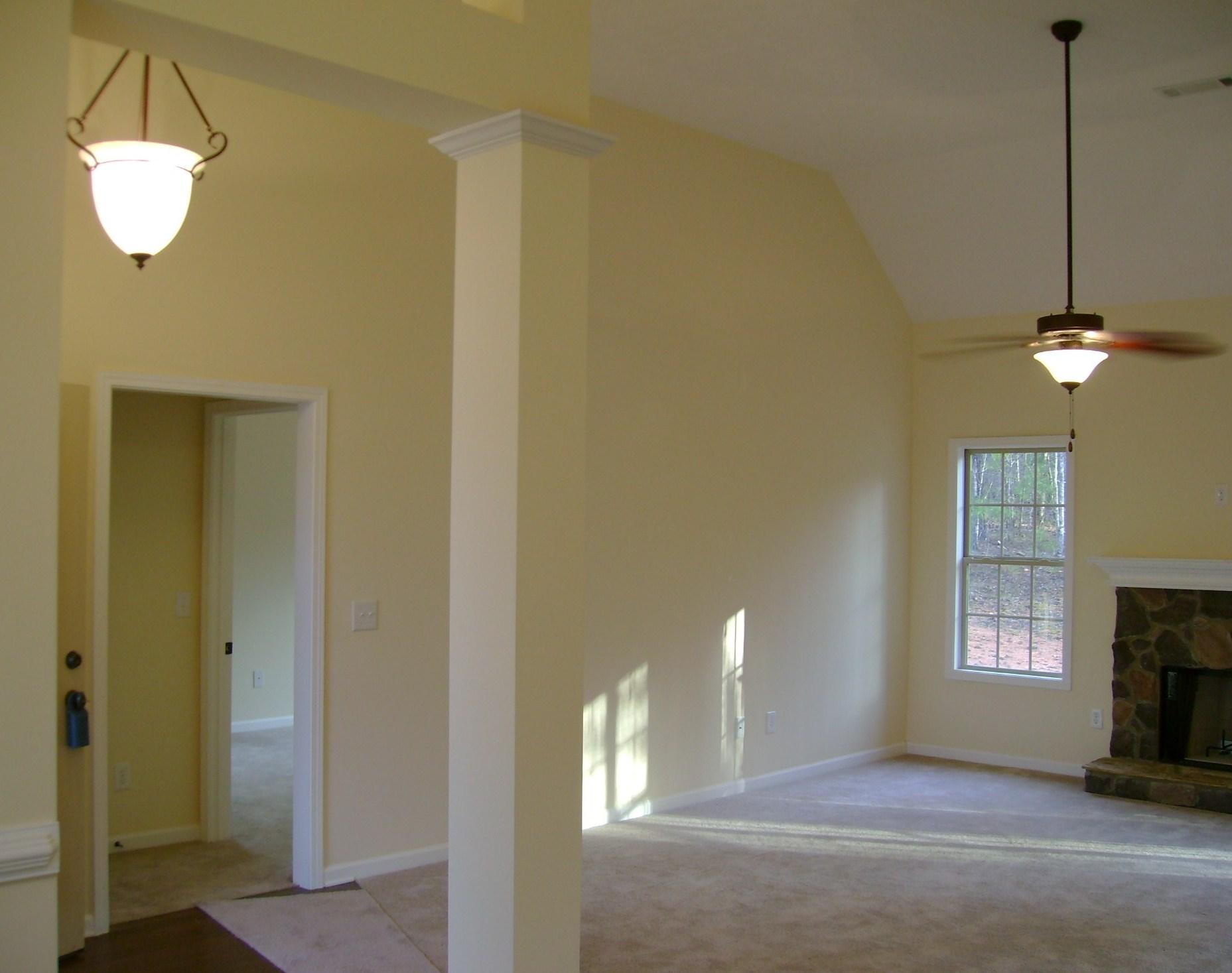 126 Red Oak Dr, Barnesville, GA 30204 photo 4