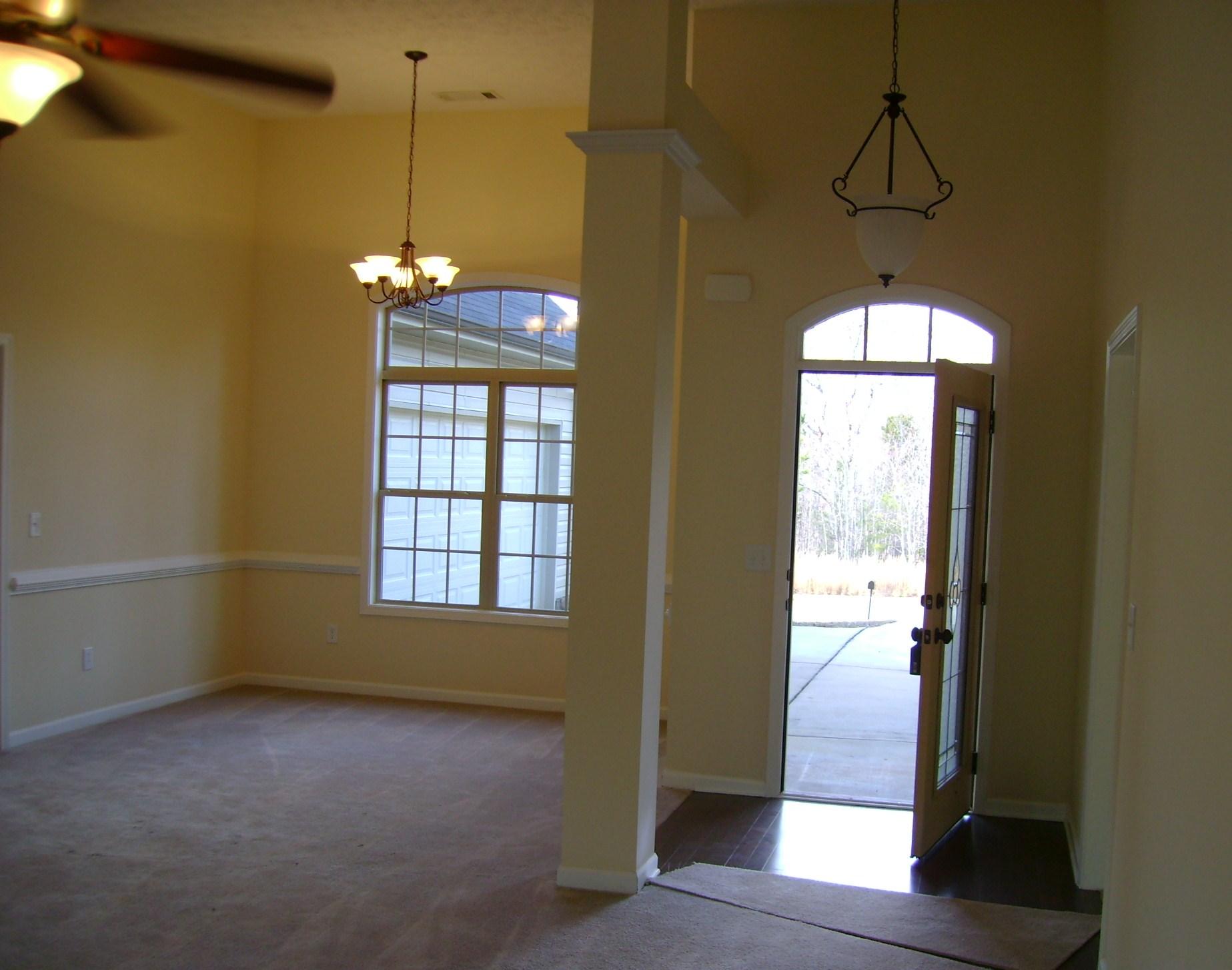 126 Red Oak Dr, Barnesville, GA 30204 photo 5