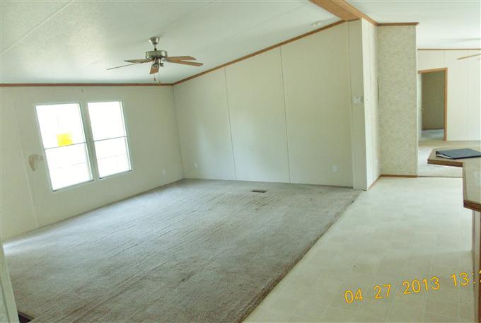 138 Perdue Rd, Barnesville, GA 30204 photo 3